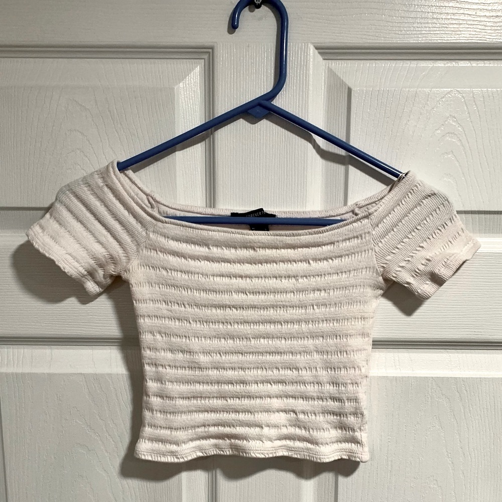 Forever 21•White• Size S